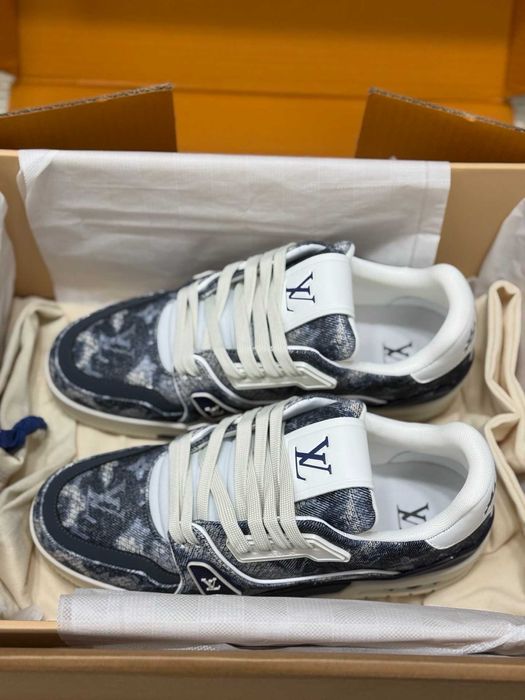 Adidasi Louis Vuitton Trainer Premium