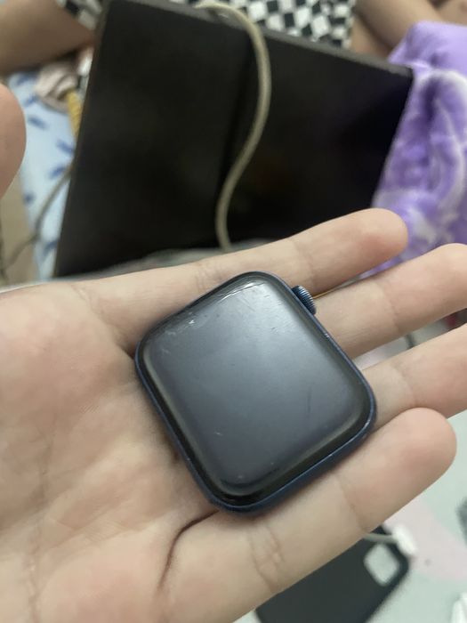 Продам срочно aplle watch 6 seria srochna