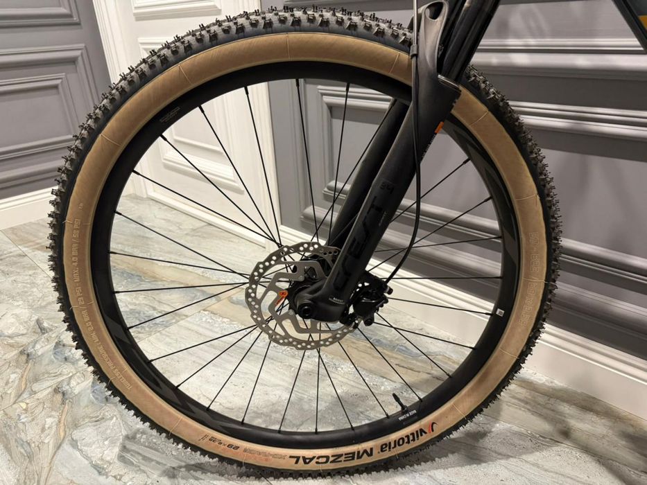 Велосипед горный Giant