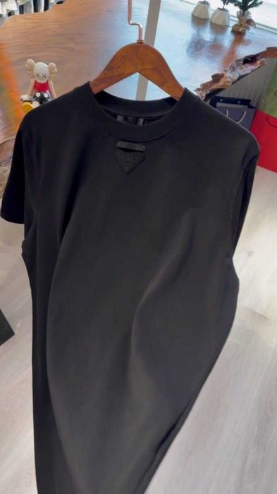 tricouri calitate premium bumbac prada
