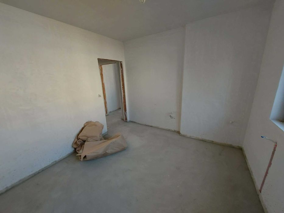 Продава се Тристаен апартамент в Търговище, Вароша - 90 кв.м за 822 €/кв.м - Снимка #7