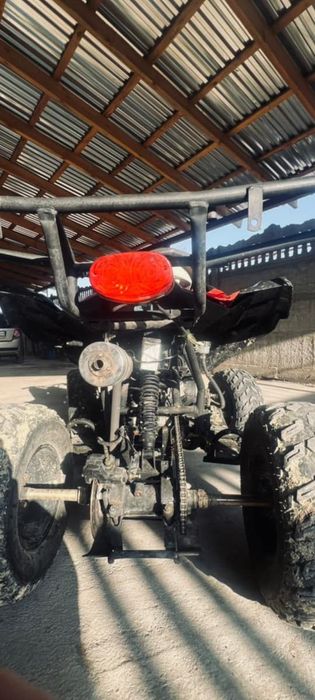 Продам квадрик обмен есть