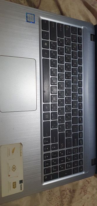 Продам ноутбук Asus VivoBook