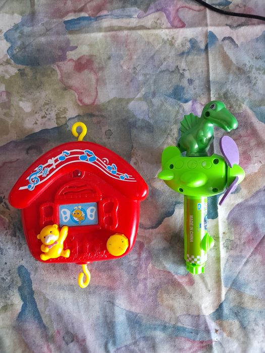 Метални колички,играчки и конструктор