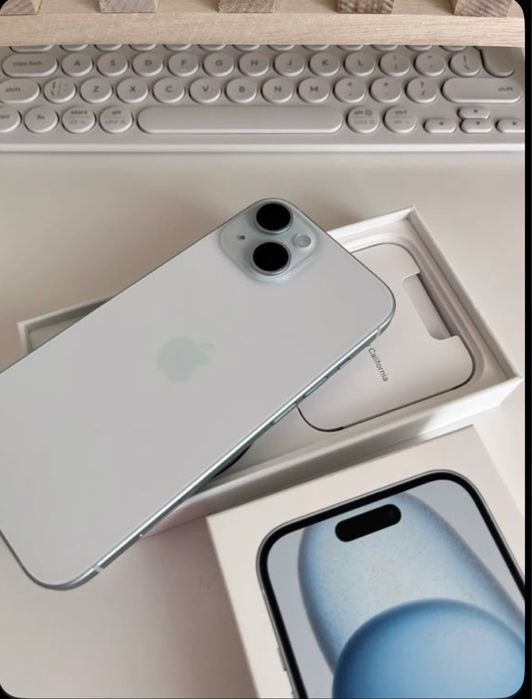 iPhone 15Plus Blue идеал