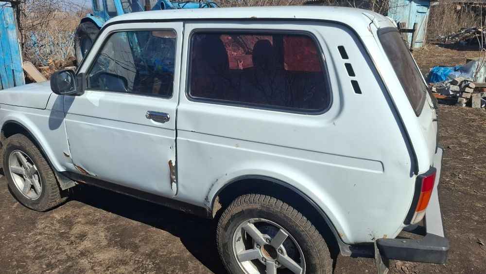 Продам нива 2012 год