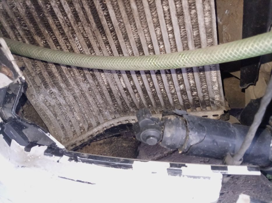 Vand/schimb Audi Q7 avariat