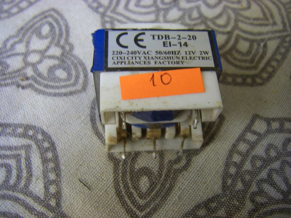 Мрежови, захранващи трансформатори