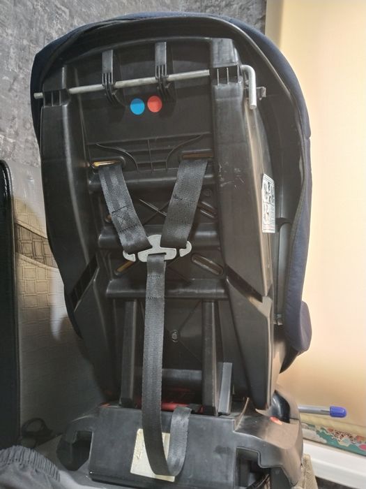 Продам автокресло для ребёнка