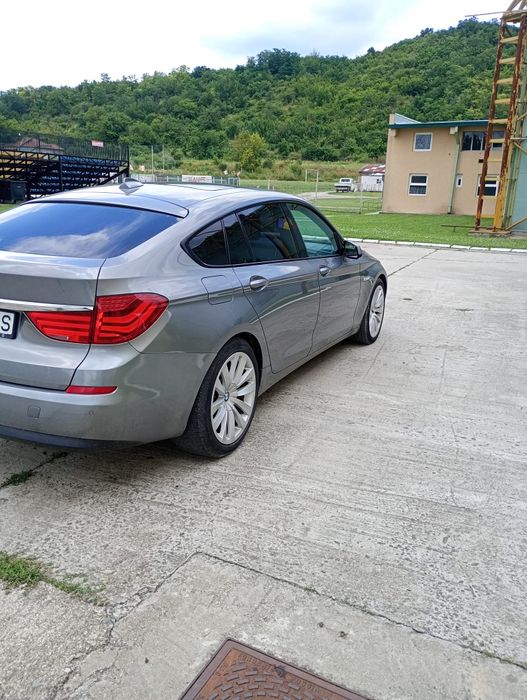 BMW Seria 5 2010 — imagine 3