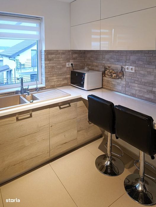 Casa individuala pe un nivel + garaj in Sannicoara