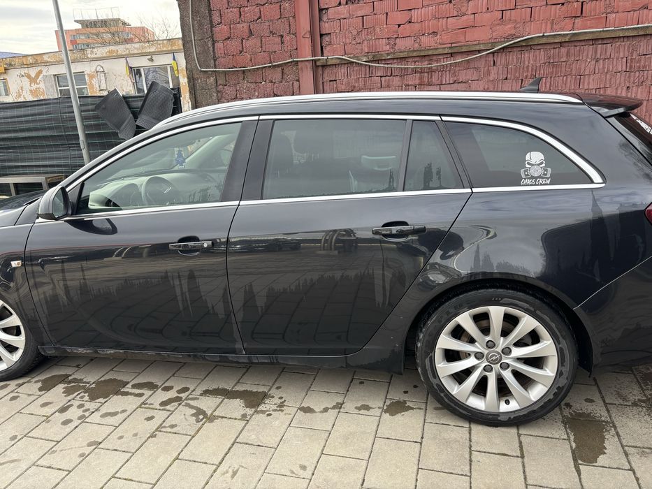 Opel insignia sport tourer 2.0 Ctdi