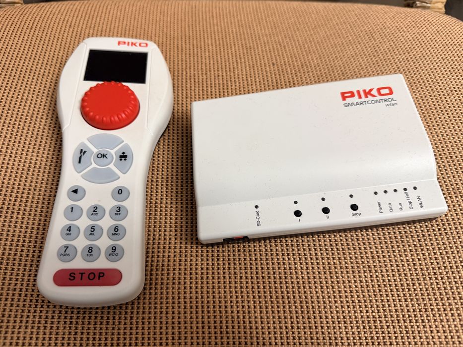 Centrală digitală PIKO SmartControl + controller