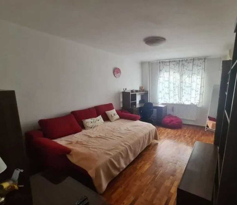 Дава се под наем Едностаен апартамент в Пловдив, Южен - 45 кв.м за 209.1 € - Снимка #2