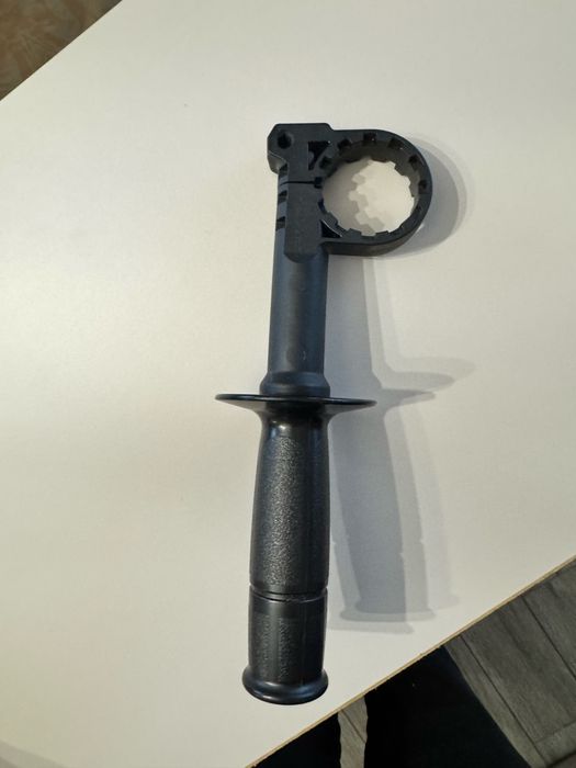 Странична дръжка за дрелка Makita