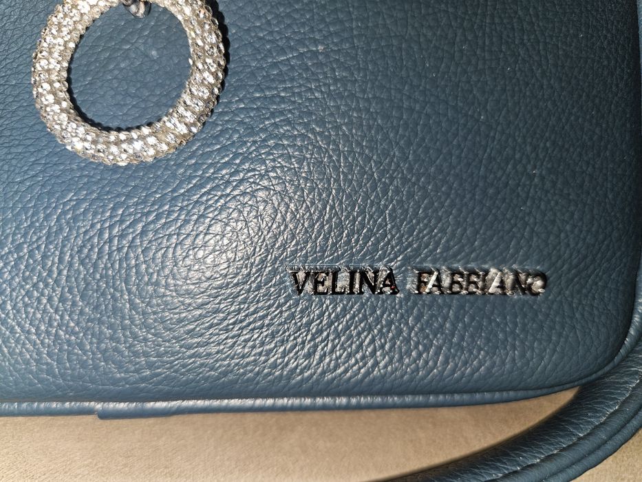 Продам сумочку кросбоди Fabbiano