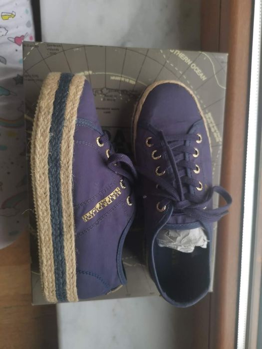 tenisi de la Napapijri, mas. 36,cu talpa inalta