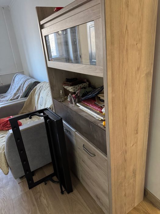 Шкаф в гостинную (сервант комод )