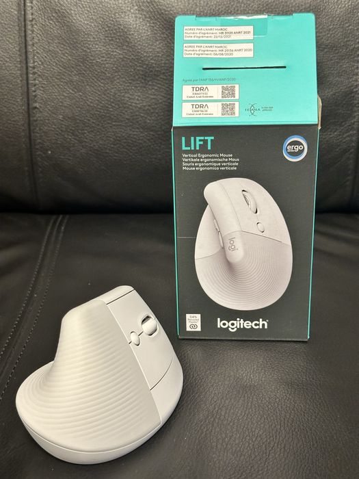 Mouse Logitech Lift Vertical Ergonomic, Offwhite / Pale Grey