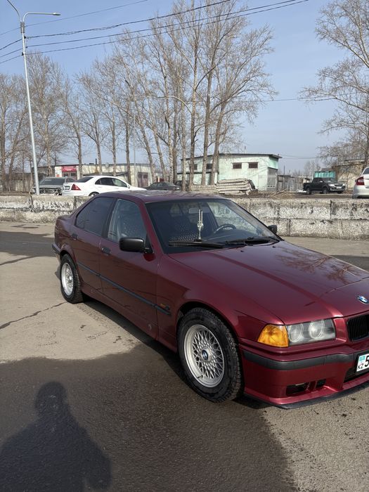 Продам БМВ Е36 1.8 л мотор м 43