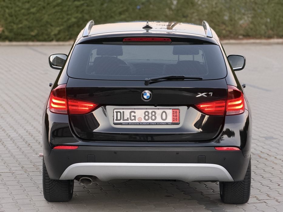 BMW X1 2011 — imagine 5
