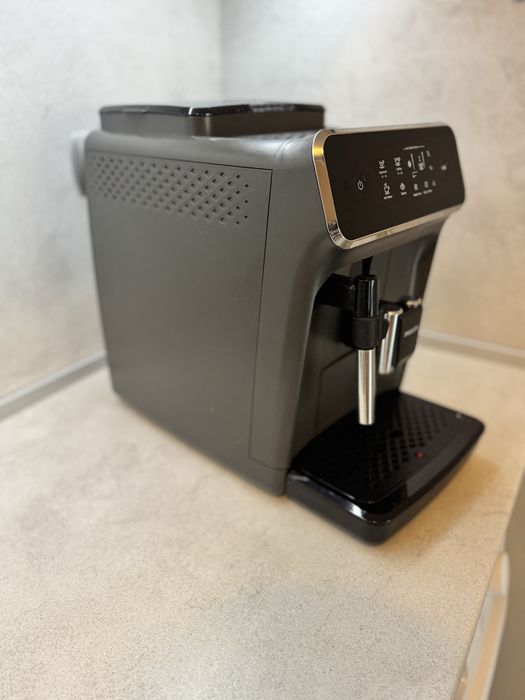 Кафемашина Philips 2200 Series - Гаранция до юни 2027