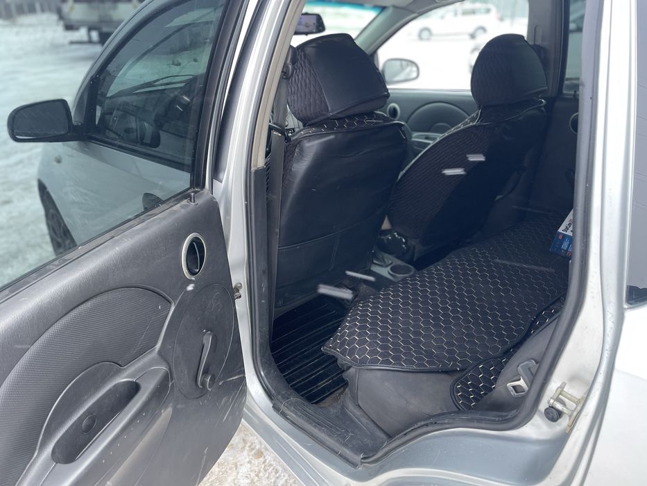 Chevrolet aveo 2006года