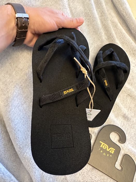 Slapi dama TEVA marimea 38 NOI