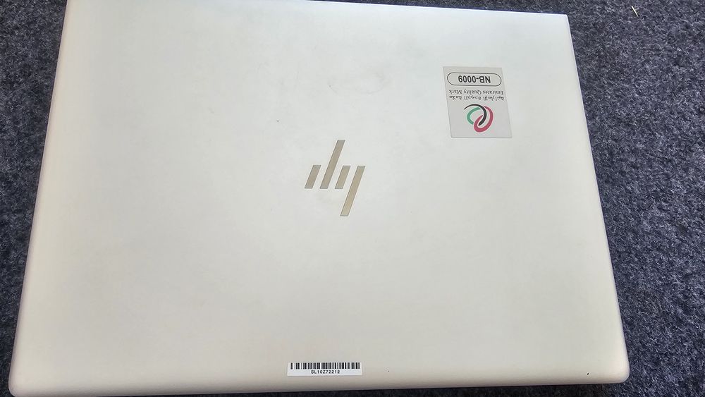 NOTBOOK HP CORE  I7  16 Aperativka  256 pamit