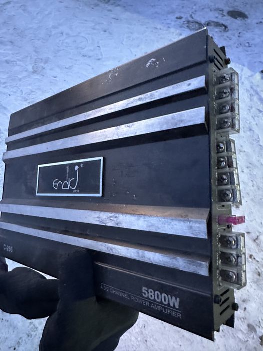 Продам Усилитель для колонки