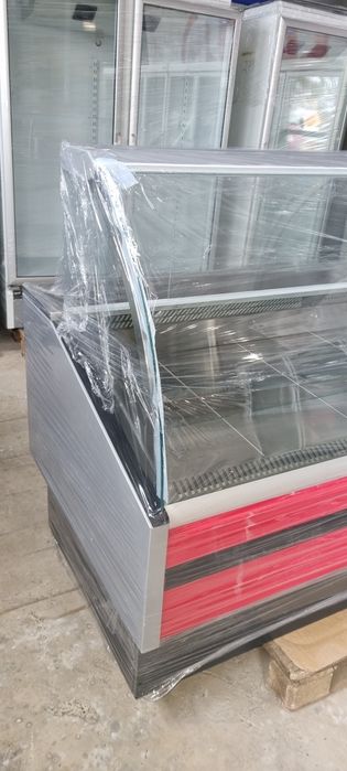 Хладилна витрина НОВА.