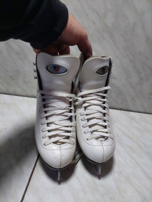 Patine gheata 178 patinaj Riedell profesionale marime 35,5-36 ( 23 cm)