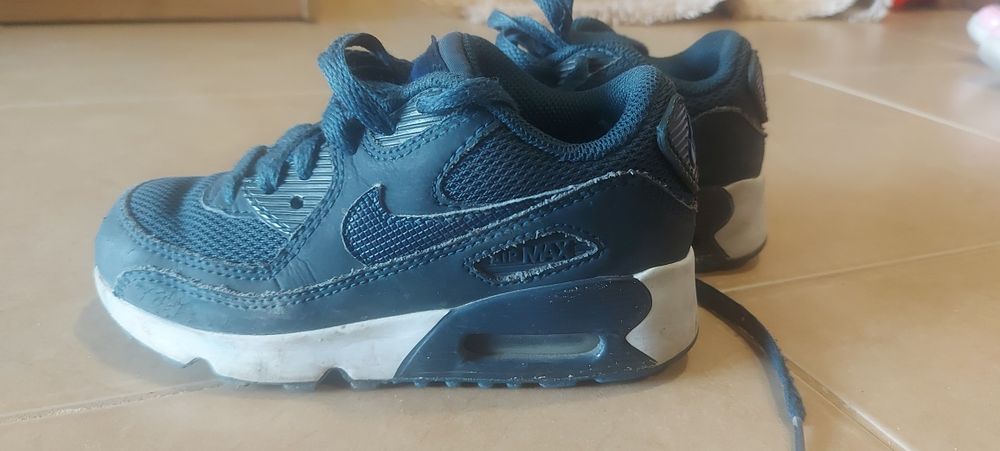 Маратонки Nike унисекс