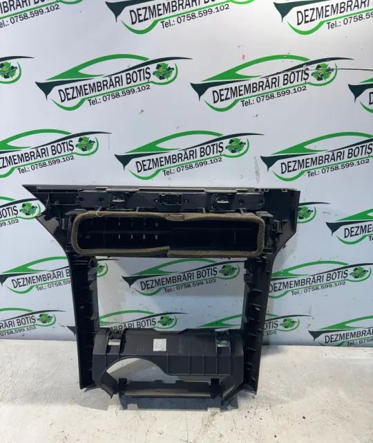 Consola centrala + GRILA VENTILATIE Opel Astra 2007