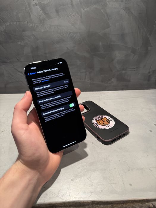 КАТО НОВ Iphone 14 Pro Purple + подарък