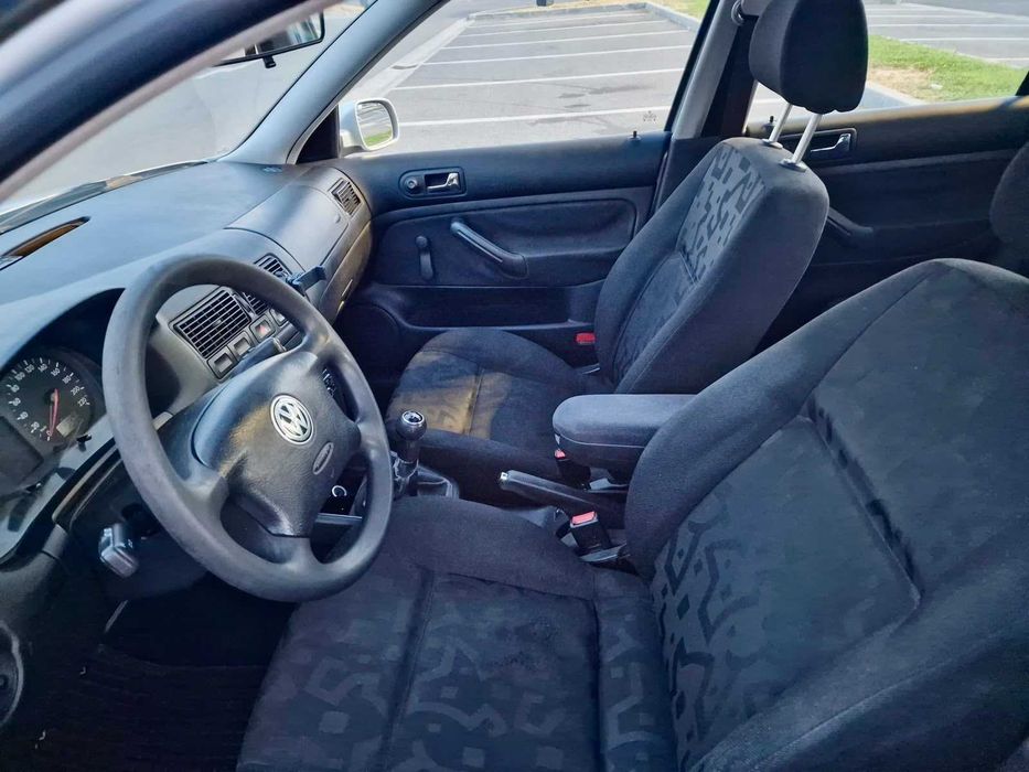Vând VW Golf 4