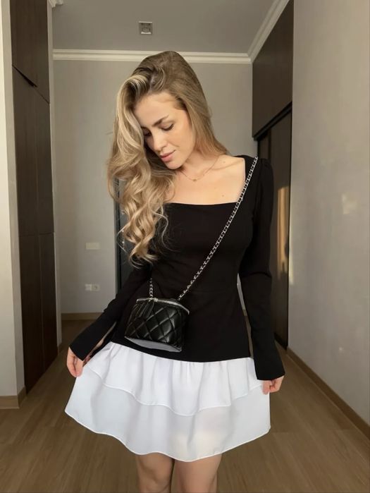 Черно бяла рокля - С