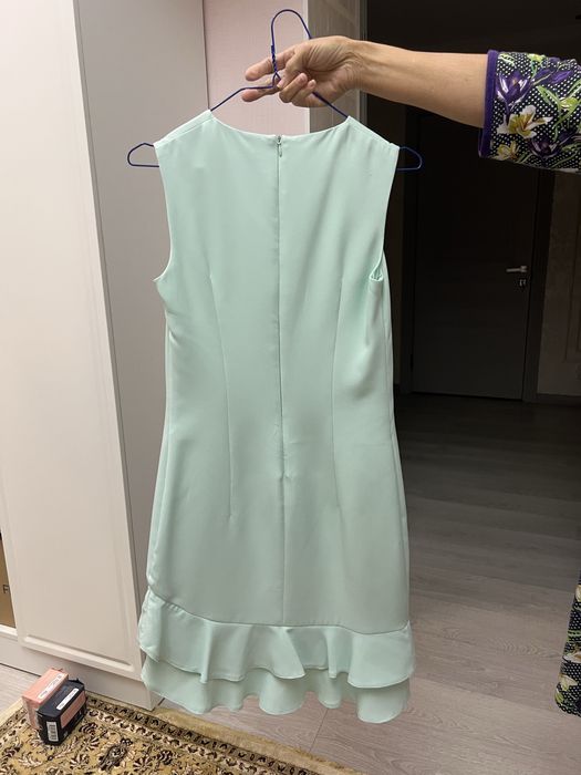 Продаю платье красивое