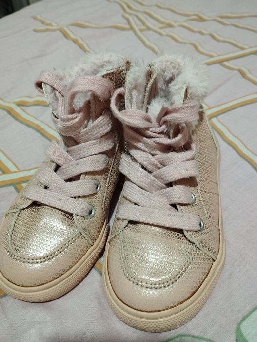 Детско боти и ботуши за момиче Чико,Лупилу