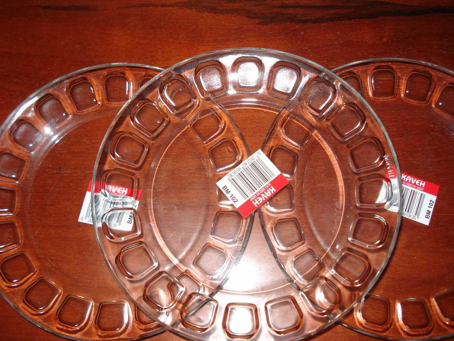 Тарелки новые в упаковке,  12 шт