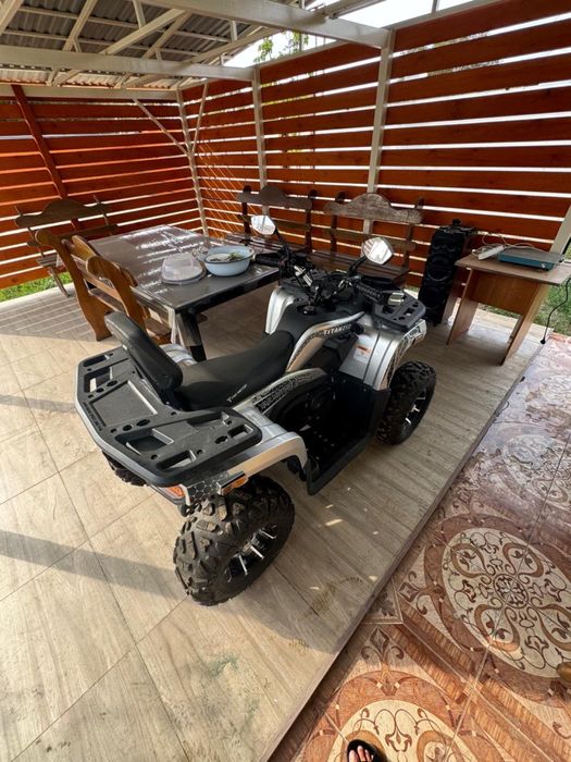 Продам отличный Квадроцикл