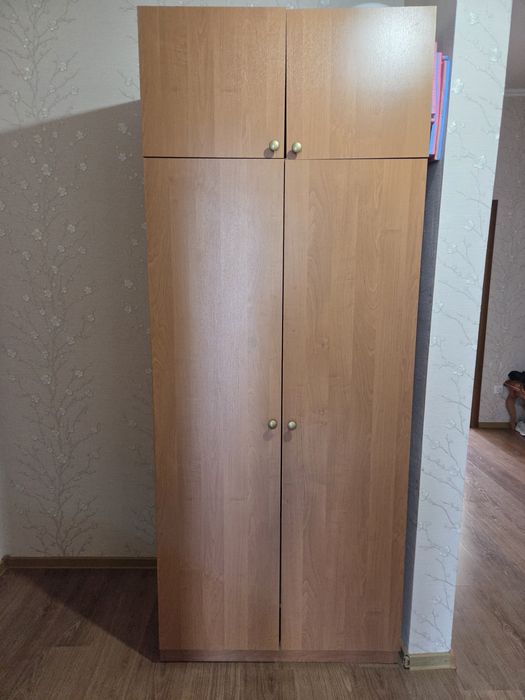 Продаётся плательный шкаф