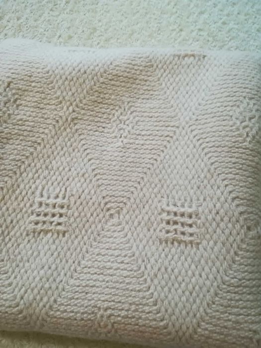 Вълнено одеало за легло