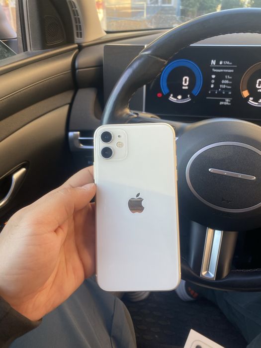 Продам iphone 11