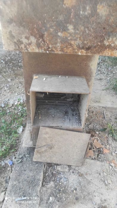 Продам металлическую печку