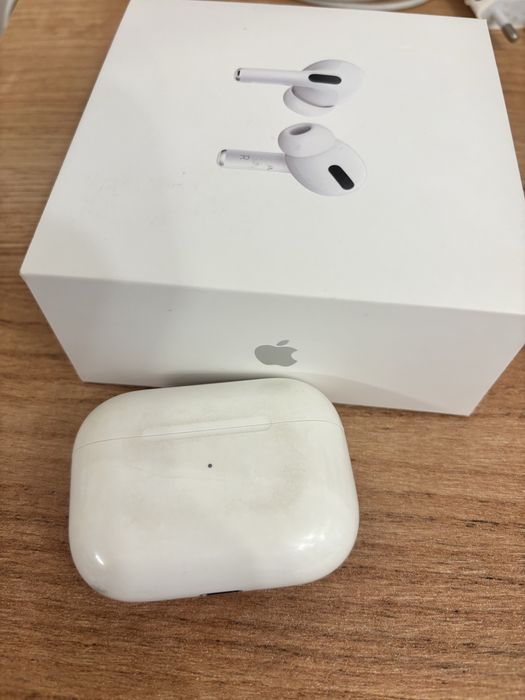 Airpods Pro 1 наушники б/у