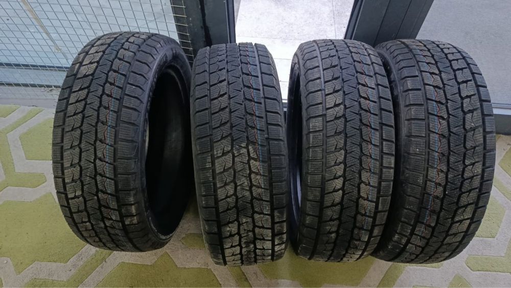 Зимные Шины липучки