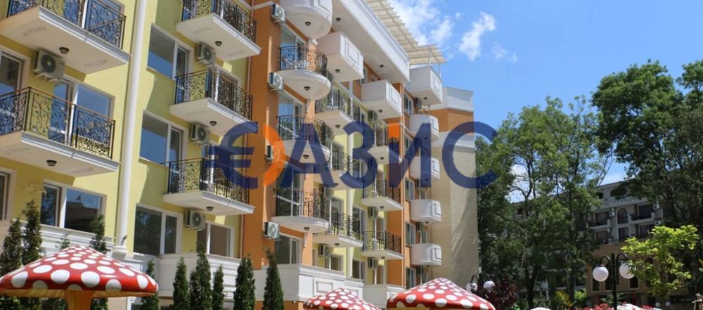 Продава се Тристаен апартамент в к.к. Слънчев бряг - 94 кв.м за 841 €/кв.м - Снимка #12