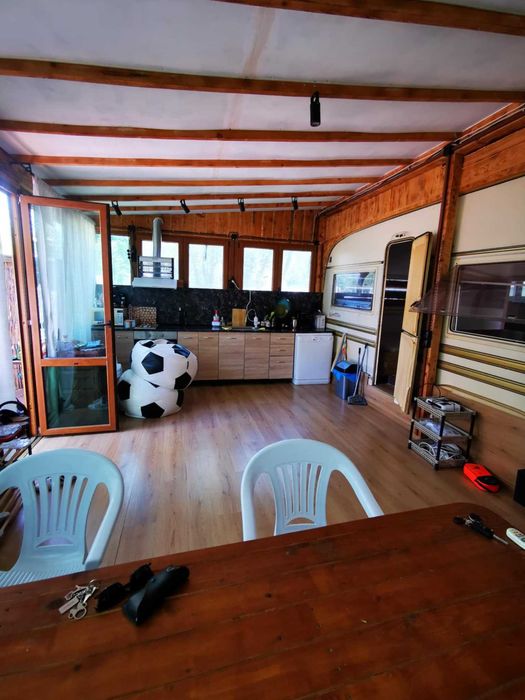 Каравана под наем - къмпинг Каваци