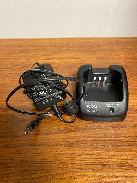 Продам рация iCom